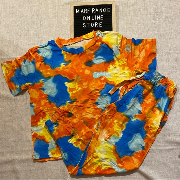 Tie Dye Collection - Picture 2 of 5